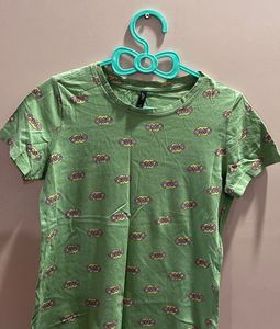 Green Graphic Print T-Shirt