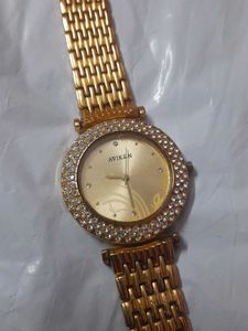 Elegant Gold Watch