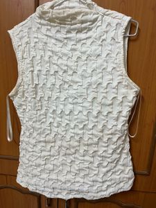 Textured Sleeveless Mock Neck Top