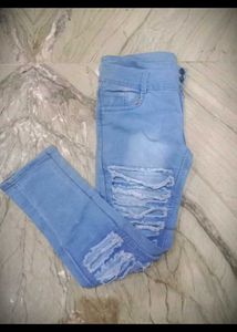 Women Stylish Jeans