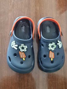 Cute Clog Sandals Size Is No 9