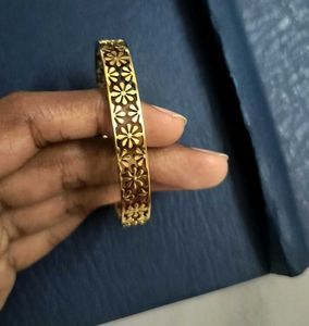 Anti Tarnish Floral Open Bracelet/Bangle