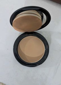 Maybelline Fit Compact  With Free Lipstick Set