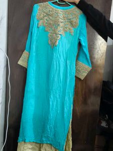 Elegant Embroidered Kurta