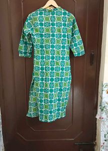 Green And White Pattern Kurti