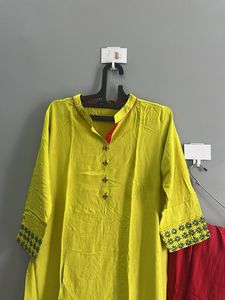 Yellow Embroidered Kurta Set (XXL)