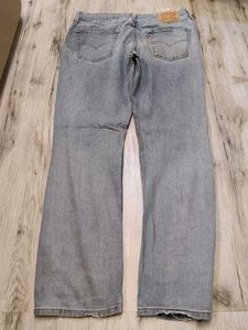 Ma1313 Levi&#39;s jeans waist 34