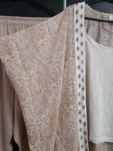 3-Piece Outfit with Paisley Kimono