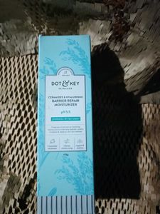 DOT &amp; KEY Moisturizer combo pack 2 piece