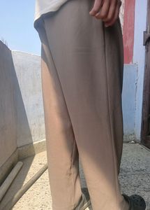 KOREAN STRETCHABLE TROUSERS 😊