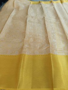 Elegant Cream &amp; Gold Saree