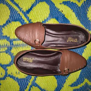 Brown Ballerinas