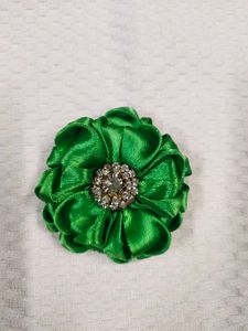 Green Flower Hairclip