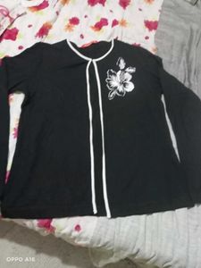 Chic Black Floral Cardigan