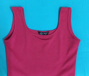 Pink Sleeveless Crop Top 💟