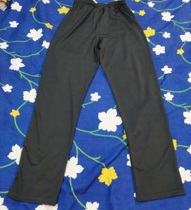NIVIA Jogger /Lower Zipped Pockets