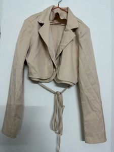 Cropped Tie-Back Blazer