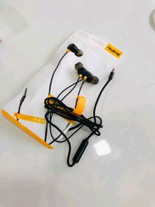 Realme Buds 2 Megnetic Earphone