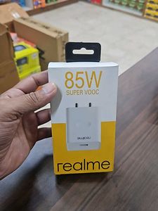 85 W Charger
