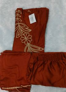 ❤️ BRAND New Silk Embroidery Kurta &amp; Pant Dupatta