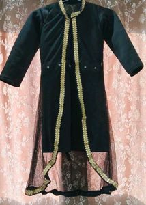 Chic Black Dress with Floral Belt