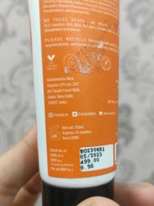 Arata Sunscreen Gel SPF 50 PA+++