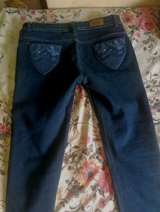KRIZI Embellished Pocket Jeans