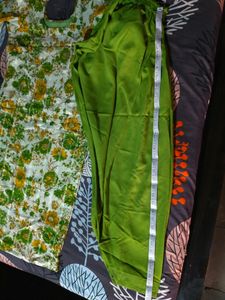 Women&#39;s Kurta Set