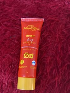 3 Detan Dewy Sunscreen Tube Set - Aqualogica