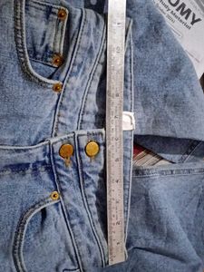 High Waist Jeans 2 Button
