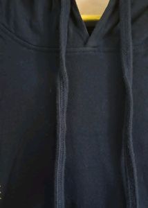Sleeve Less Hoodie