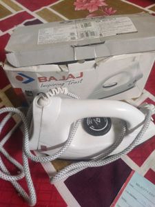 Bajaj Majesty DX4 Iron