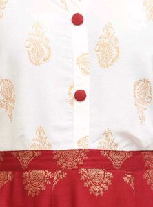 Women&#39; Top And Skirt