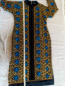 Elegant Embroidered Kurta