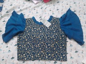 Buy One Get Gift 🎁