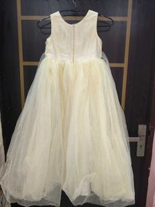 Discount On branded Yellow Flower Girl Dress👗Gown