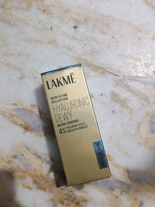 Lakme Radiance Facewash &amp; Dewy Essence - NEW