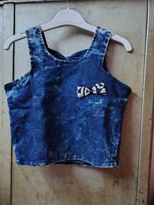 Cute Denim Jacket With Geometric Top