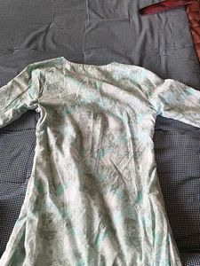 Elegant Embroidered Kurta