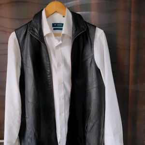 ubisex leather sleeveless Black Vest