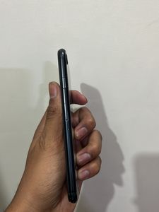 Apple iPhone SE 2020 64 Gb Black Dead