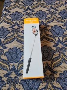 Selfie Stick With Bluetooth Button