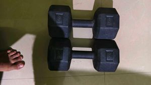 Dumbell 5kg Each