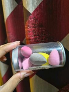 cute mini make-up blenders with jar