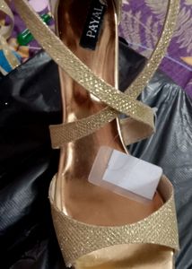 Golden 4 Ich Heel 👠👠