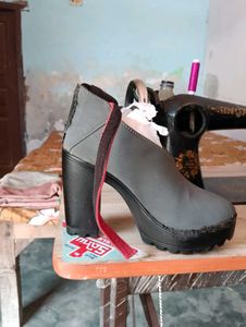 High Heels Shoes