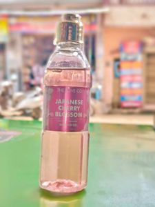 The Love Co. Japanese Cherry Blossom Shower Gel