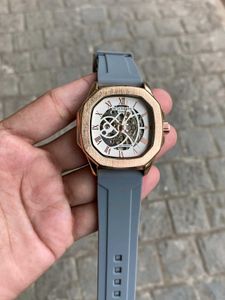 PATEK PHILLIP E MENS PREMIUM AUTOMATIC WATCH