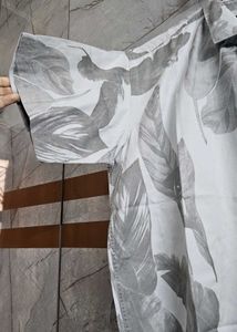 H&amp;M Grey Patterned Shirt