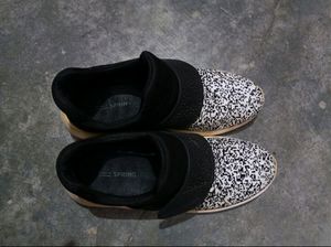 Black N White Girls Shoes